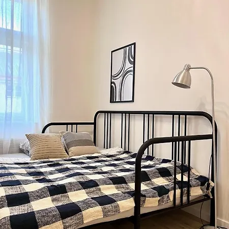 Quiet Close To Center Appartement *